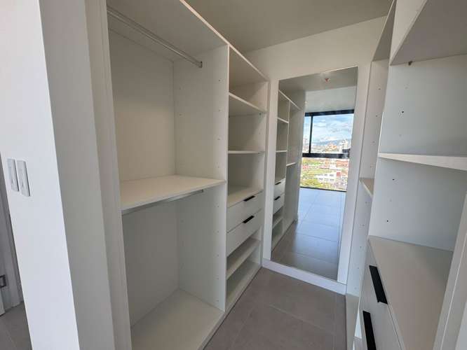 Apartamento con línea blanca en Sabana Rohrmoser  - Imagen 8