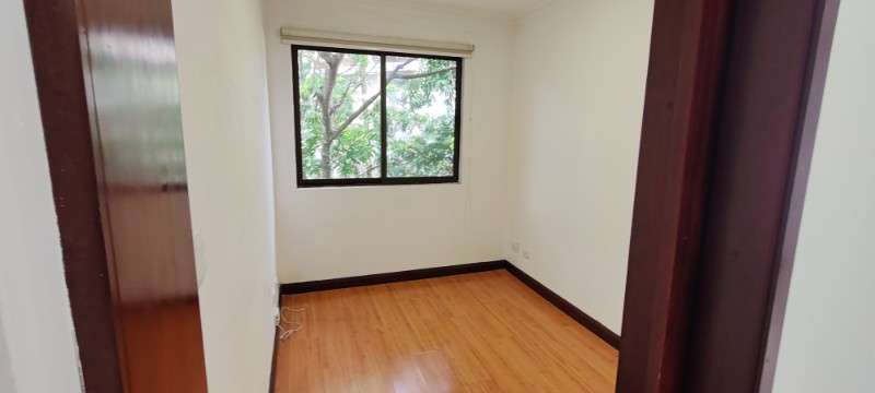 Alquiler de apartamento en la mejor ubicación en Santa Ana. - Imagen 11