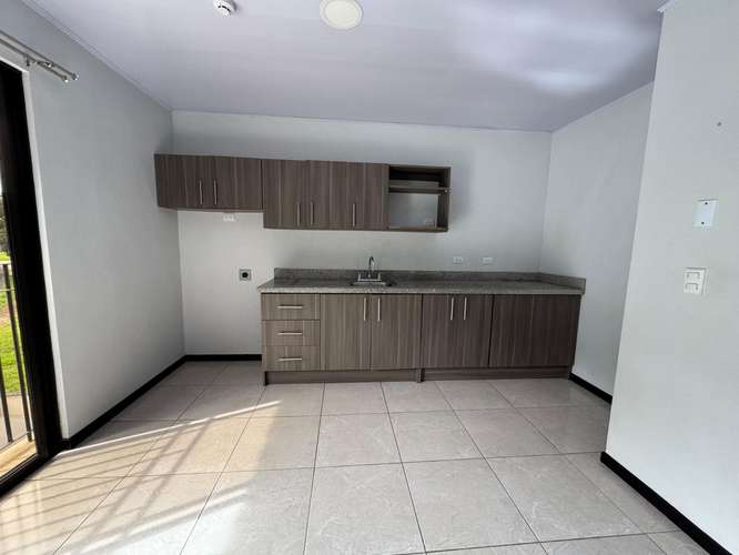 Apartamento en alquiler en Santa Ana - Imagen 6