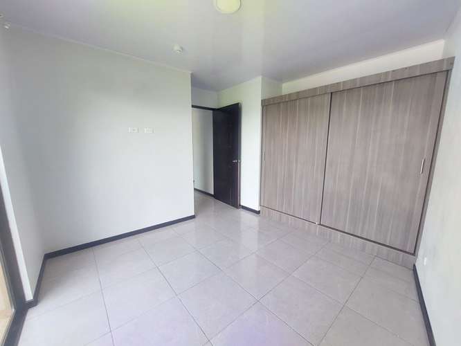 Apartamento en alquiler en Santa Ana - Imagen 8