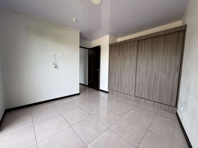 Apartamento en alquiler en Santa Ana - Imagen 9