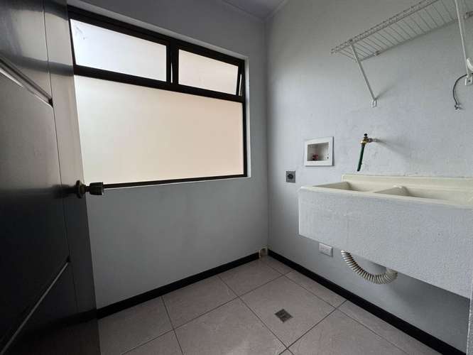 Apartamento en alquiler en Santa Ana - Imagen 5