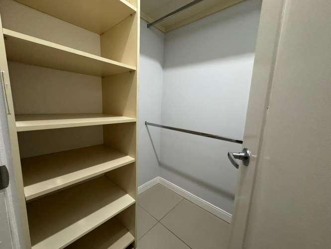 Alquiler de apartamento en la Sabana. Espacios comodos  - Imagen 7
