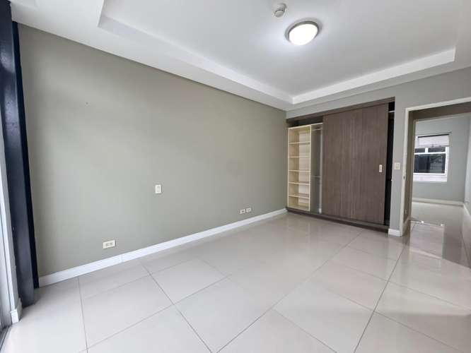 Alquiler de apartamento en la Sabana. Espacios comodos  - Imagen 8