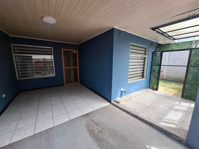 Se vende casa de una planta en Barrio Mercedes, Aserrí  - Imagen 2