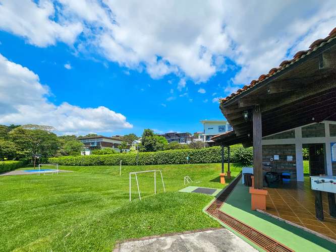 Lote en venta 1518 m2 | Condominio El Roble | Grecia | Alajuela LSE