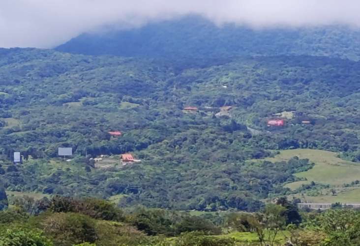 Lote de 4106 m² en Dulce Nombre de Jesús con espectacular vista al Valle Central y montañas del Zurquí