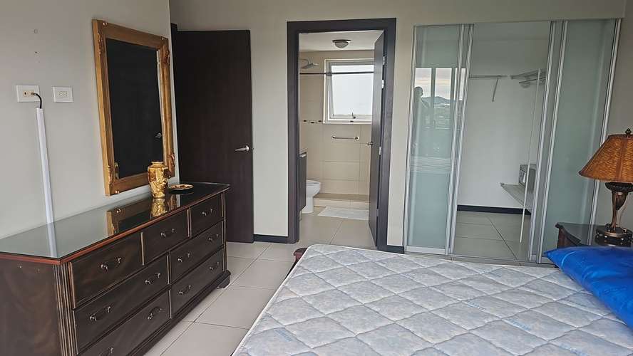 Apartamento de lujo en Rohrmoser: 3 habitaciones, 2 baños, amueblado y con vistas a la montaña - Imagen 6