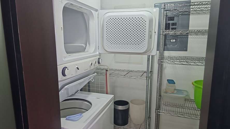 Apartamento de lujo en Rohrmoser: 3 habitaciones, 2 baños, amueblado y con vistas a la montaña - Imagen 12