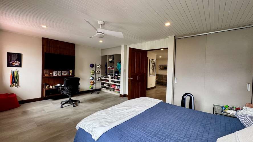 Se vende condominio 100% remodelado en Granadilla, Curridabat (AD) - Imagen 19