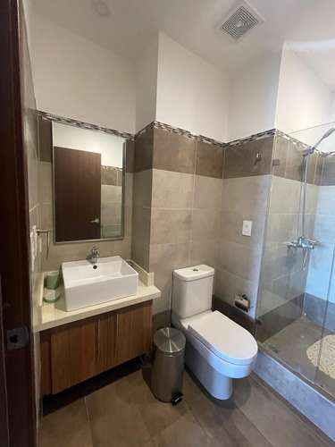 Alquiler bellisimo apartamento moderno Curridabat  - Imagen 9