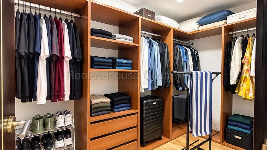 Alquiler de Apartamento en URUCA-Santa Ana. - Imagen 11