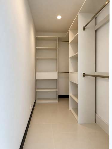 Apartamento en Bosques del Café · Escazú, San José · 1 hab · 70 m² - Imagen 16