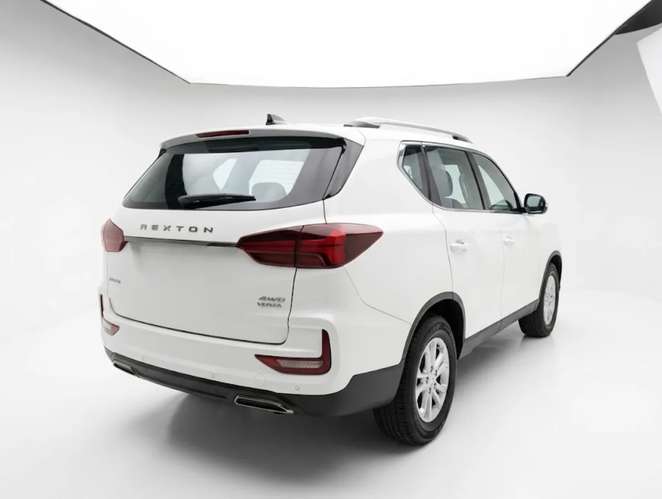 SsangYong REXTON 2024 - Imagen 2