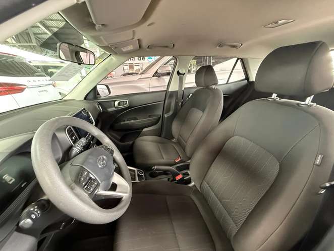 Hyundai VENUE 2024