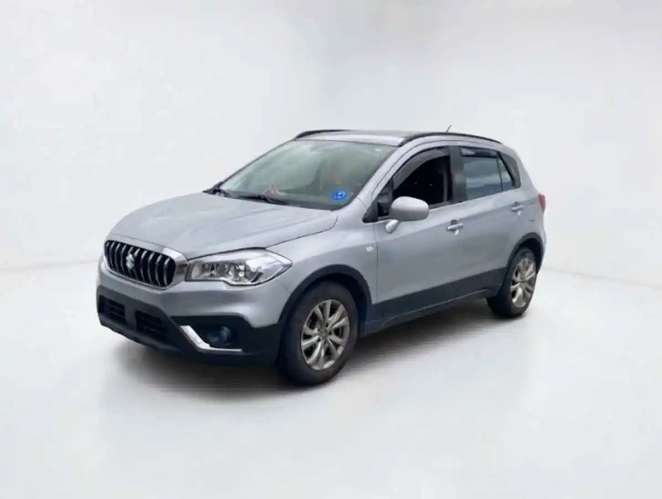Suzuki SCROSS 2019 - Imagen 1