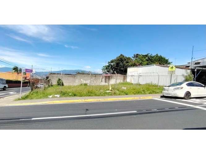VENTA DE LOTE ESQUINERO COMERCIAL, ESCAZU CENTRO 4227 (GC) - Imagen 5