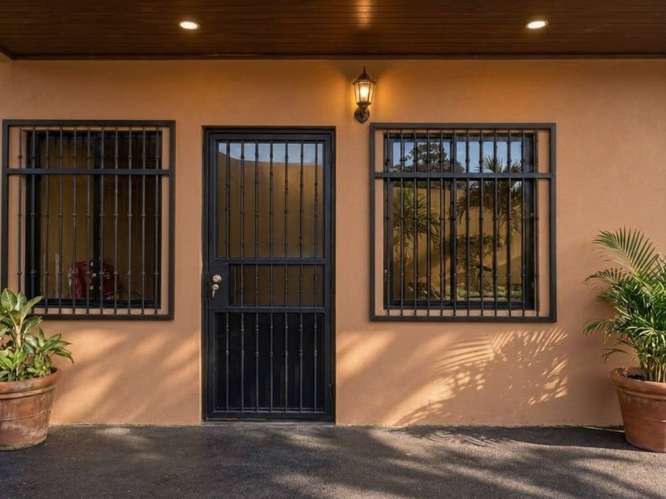 ALQUILO MODERNO APARTAMENTO EN CORONADO
