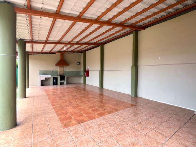 Alquiler de casa en Heredia, San Francisco. De una planta. Amueblada. ¡Amenidades! - Imagen 19