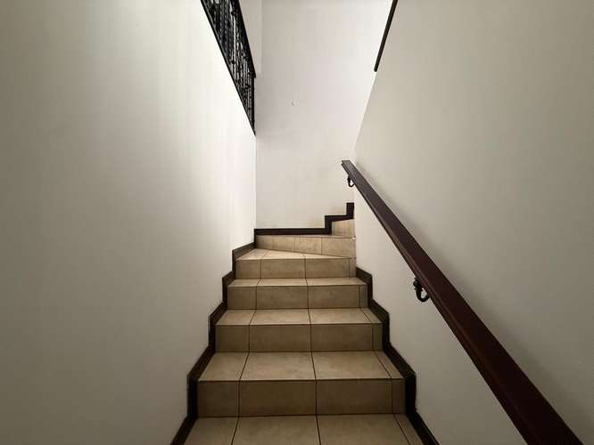 Rento amplia casa en San Francisco de Heredia, en Residencial.