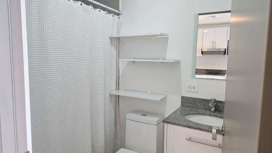 Apartamento en alquiler en Torre Ifreses, Curridabat: excelente ubicación, con línea blanca - Imagen 6