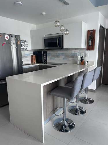 Lujoso apartamento de 2 habitaciones en Condominio CAIA, Bello Horizonte Escazú