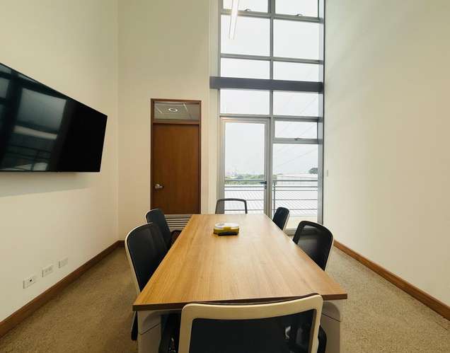 Alquiler oficina Plug and Play Parque Industrial La Valencia Santo Domingo Heredia Costa Rica - Imagen 6