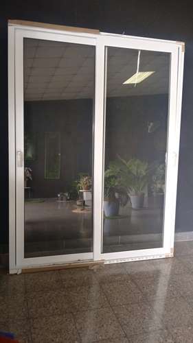 Ventanas y puertas UPVC 