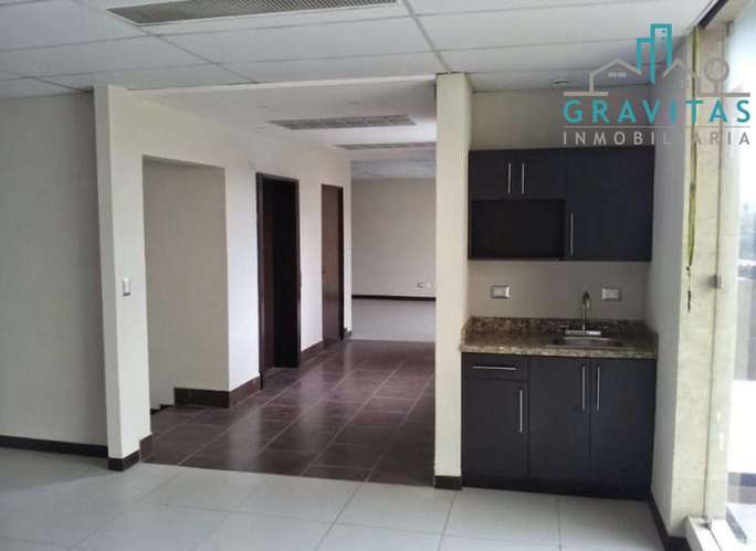 Alquiler de edificio comercial en los Yoses, 340m2 ID 2104 - Imagen 16