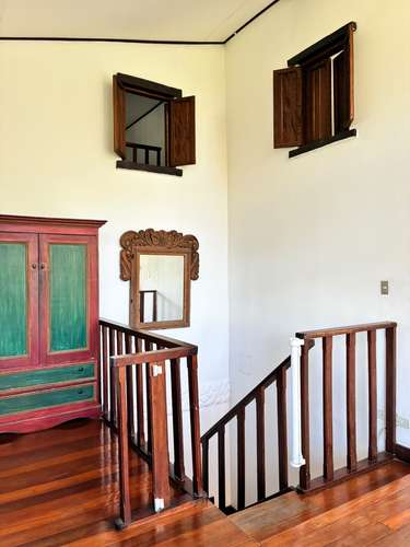 Apartamento amueblado en la exclusiva zona de San Rafael de Escazú, Barrio La Primavera