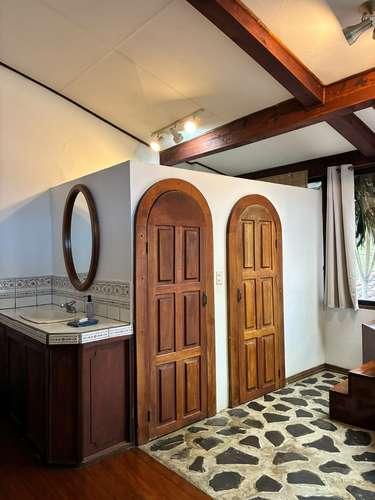 Apartamento amueblado en la exclusiva zona de San Rafael de Escazú, Barrio La Primavera