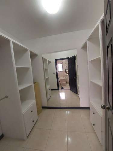 Casa independiente en venta en San Rafael de Escazú: 3 dormitorios, 2.5 baños y 200 m². - Imagen 12