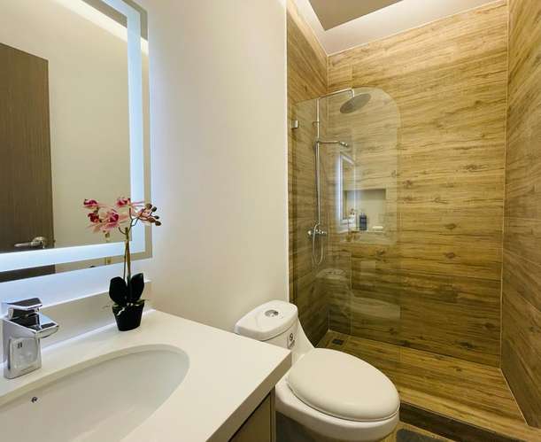 Casa de 2 niveles en San Rafael, Alajuela, con 3 dormitorios y piscina - Imagen 8