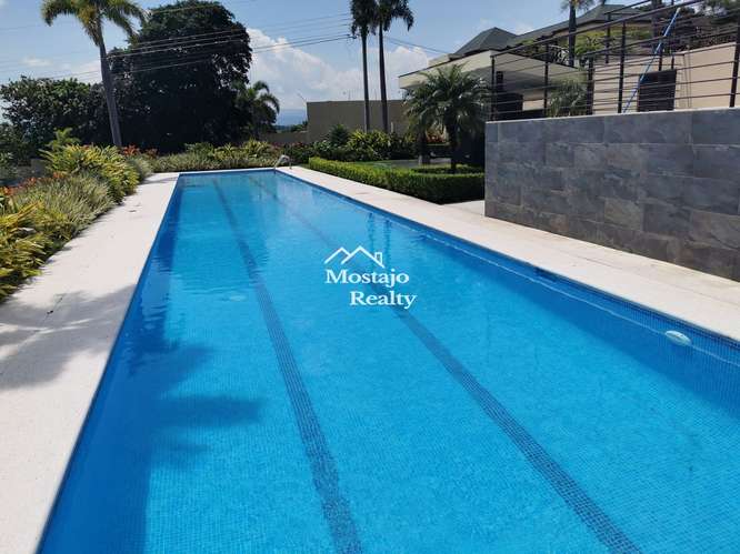 ¡REMATE BANCARIO! Casa en venta en Condominio Alta Vista, Ciudad Colón, Mora