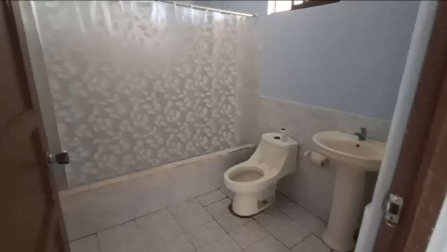Vendo casa con Piscina en Puntarenas (AS) - Imagen 14