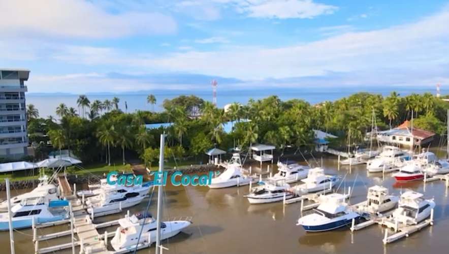 Vendo casa con Piscina en Puntarenas (AS) - Imagen 3