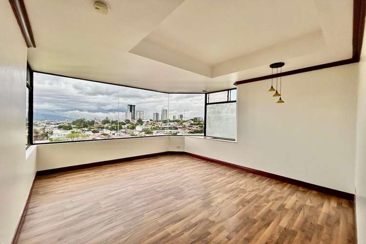 Se alquila amplio apartamento en edificio en Los Yoses, Montes de Oca - Imagen 13