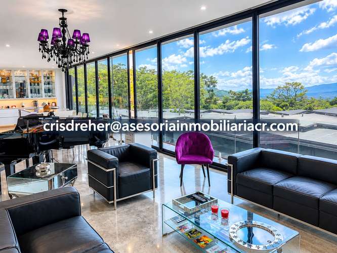 Casa de lujo con spa y vistas a la montaña en Escazú - Imagen 2