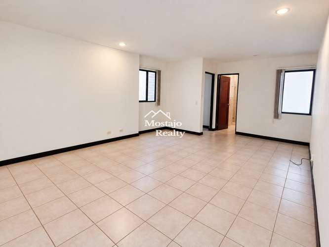 Alquiler de casa en Condominio, 4 habitaciones, 3.5 baños, Trejos Montealegre, Escazú - Imagen 9