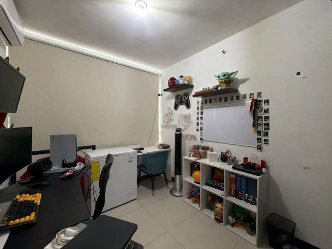 Apartamento de 2 Habitaciones en Torre Ü Nunciatura, Rohrmoser
