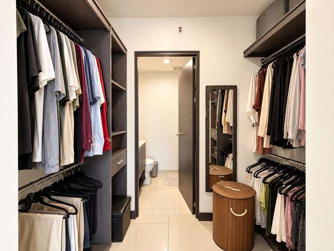 Apartamento de 2 Habitaciones en Torre Ü Nunciatura, Rohrmoser