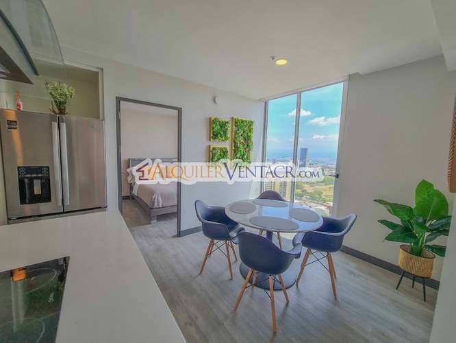 Torre Secrt Sabana! Apartamento amueblado de 2 habit. con vista