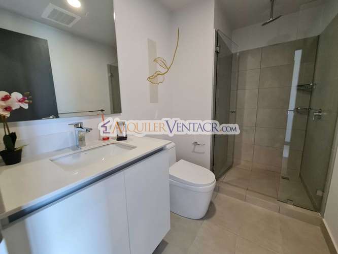 Torre Secrt Sabana! Apartamento amueblado de 2 habit. con vista