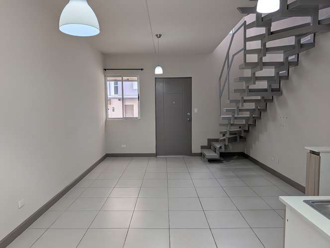 Alquiler de Casa en Condominio Nova, San Miguel de Desamparados | 2 Hab + Patio