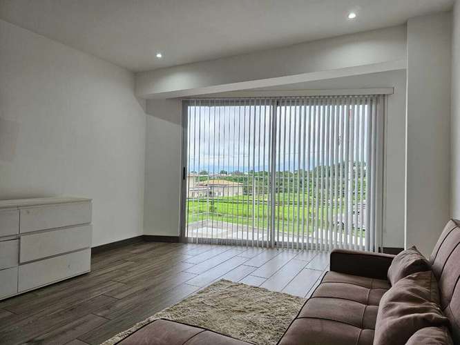 Moderno apartamento de 2 habitaciones en Guayabos, Curridabat con 2 parqueos y amenidades exclusivas - Imagen 5