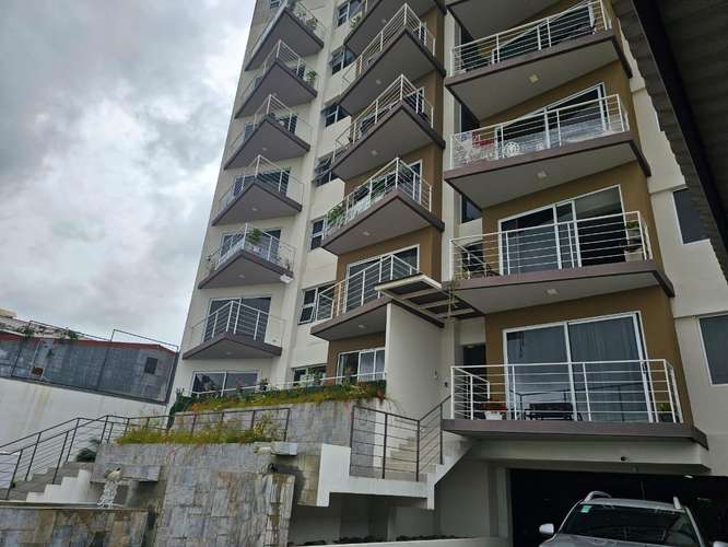 Moderno apartamento de 2 habitaciones en Guayabos, Curridabat con 2 parqueos y amenidades exclusivas