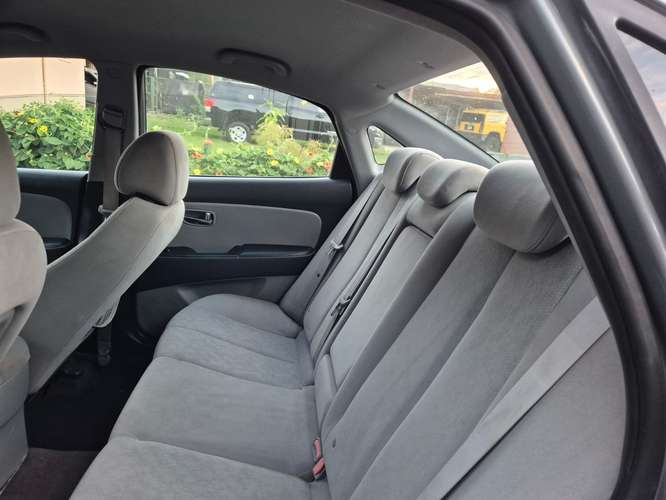 Hyundai elantra  - Imagen 9