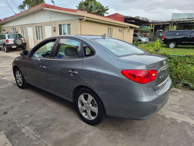 Hyundai elantra  - Imagen 2