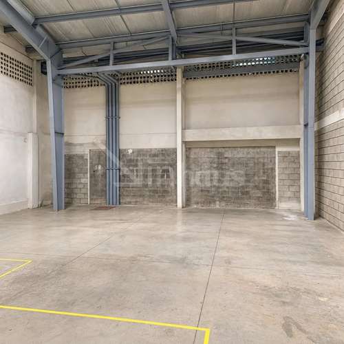 Bodega de 125 m² con seguridad 24 horas en Zapote - Imagen 2