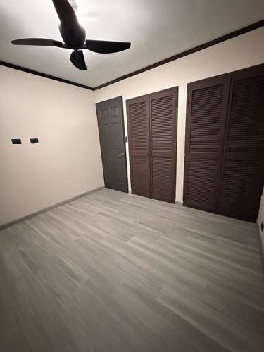 ALQUILER DE HERMOSA CASA POR REAL SANTAMARIA , ULLOA , HEREDIA , 3 HABITACIONES